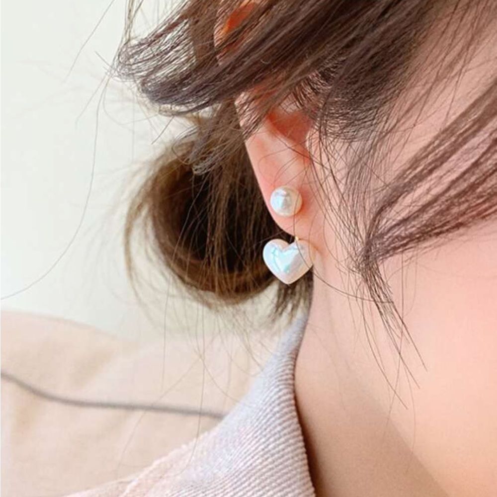 5/$25 PEARL HEART EARRINGS